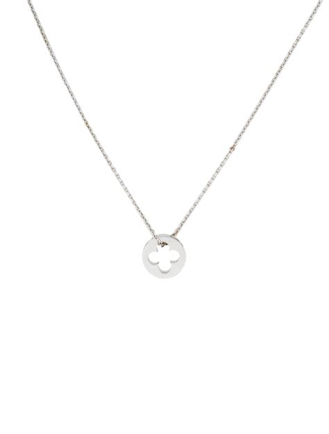 louis vuitton vancleef|Louis Vuitton clover necklace.